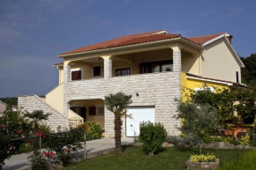  Apartment Bratti  Лабин